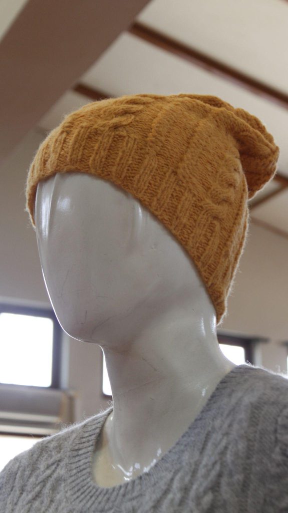 Gorro alpaca mostaza Mon Repos